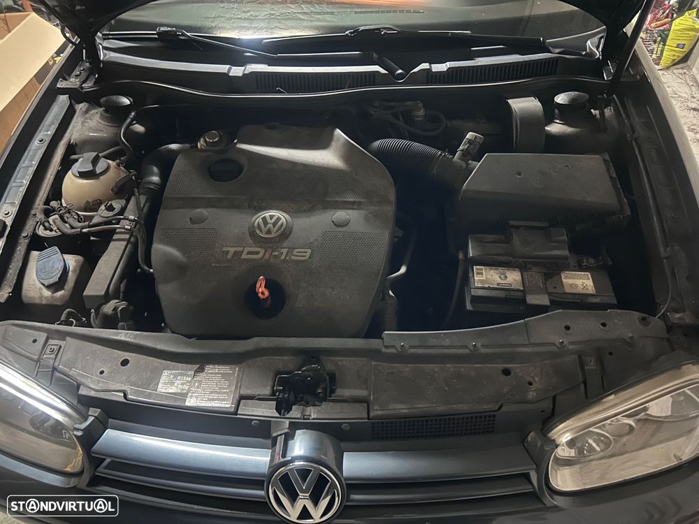 VW Golf - 5