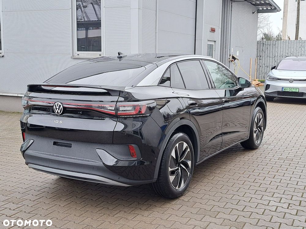 Volkswagen ID.5 52kWh Pure - 6