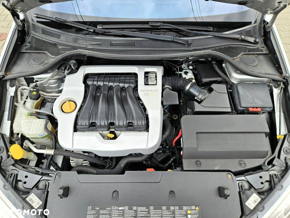 Renault Laguna 2.0 Limited - 36
