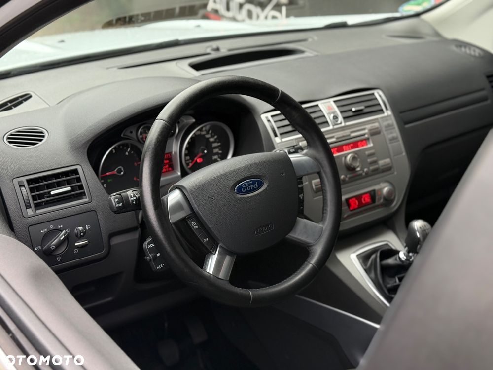 Ford Kuga 2.0 TDCi Trend - 19