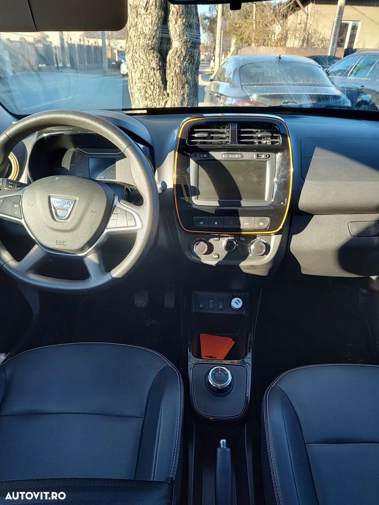 Dacia Spring Expression - 5