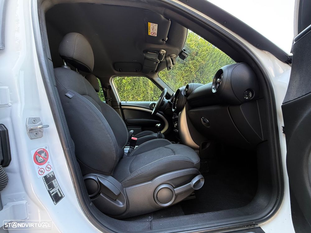MINI Countryman Cooper D - 8