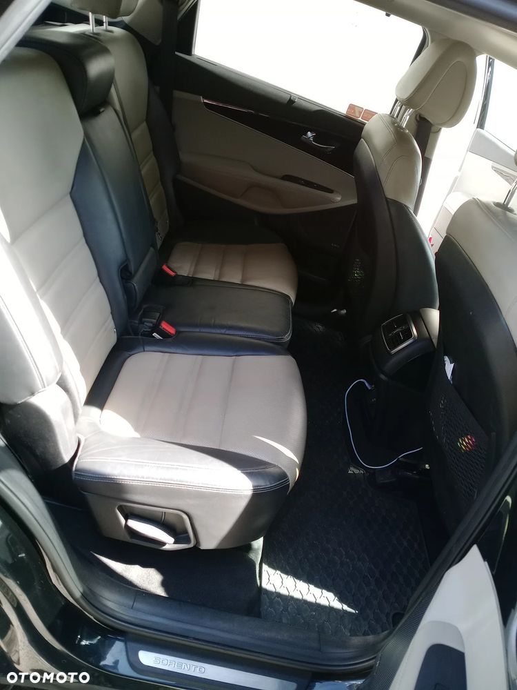 Kia Sorento 2.0 CRDI Business Line Plus - 13