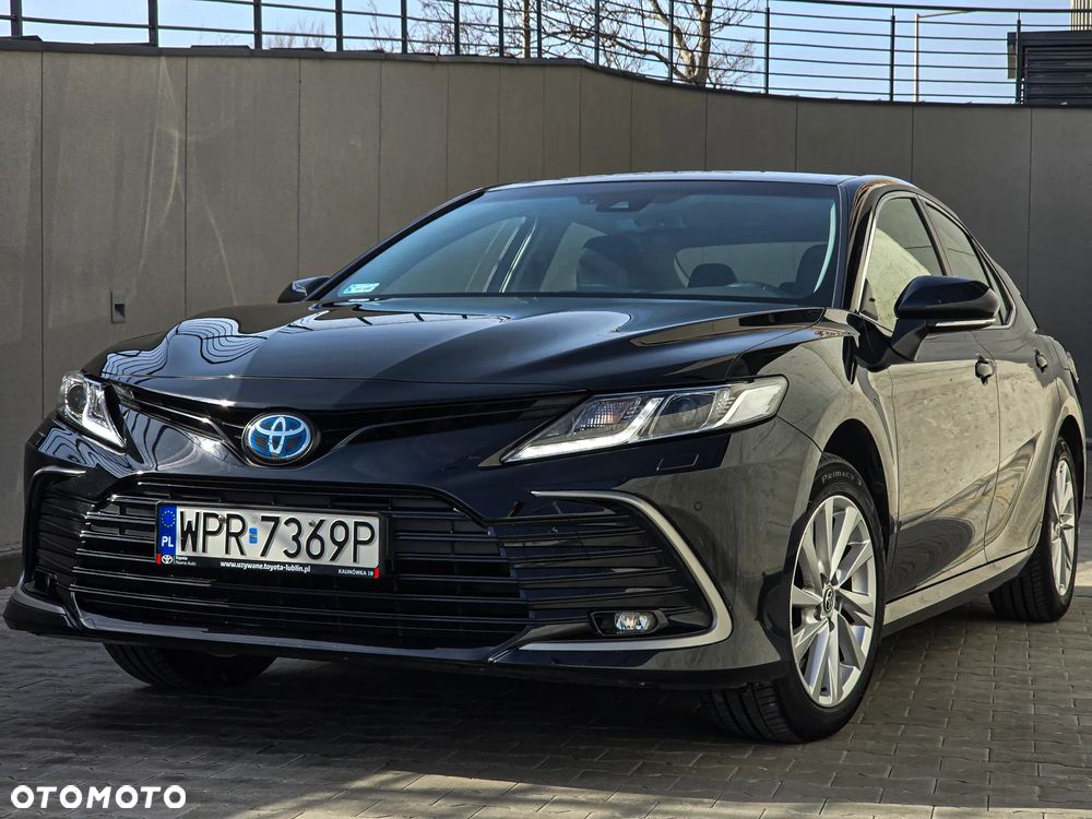 Toyota Camry 2.5 Hybrid Comfort CVT - 1