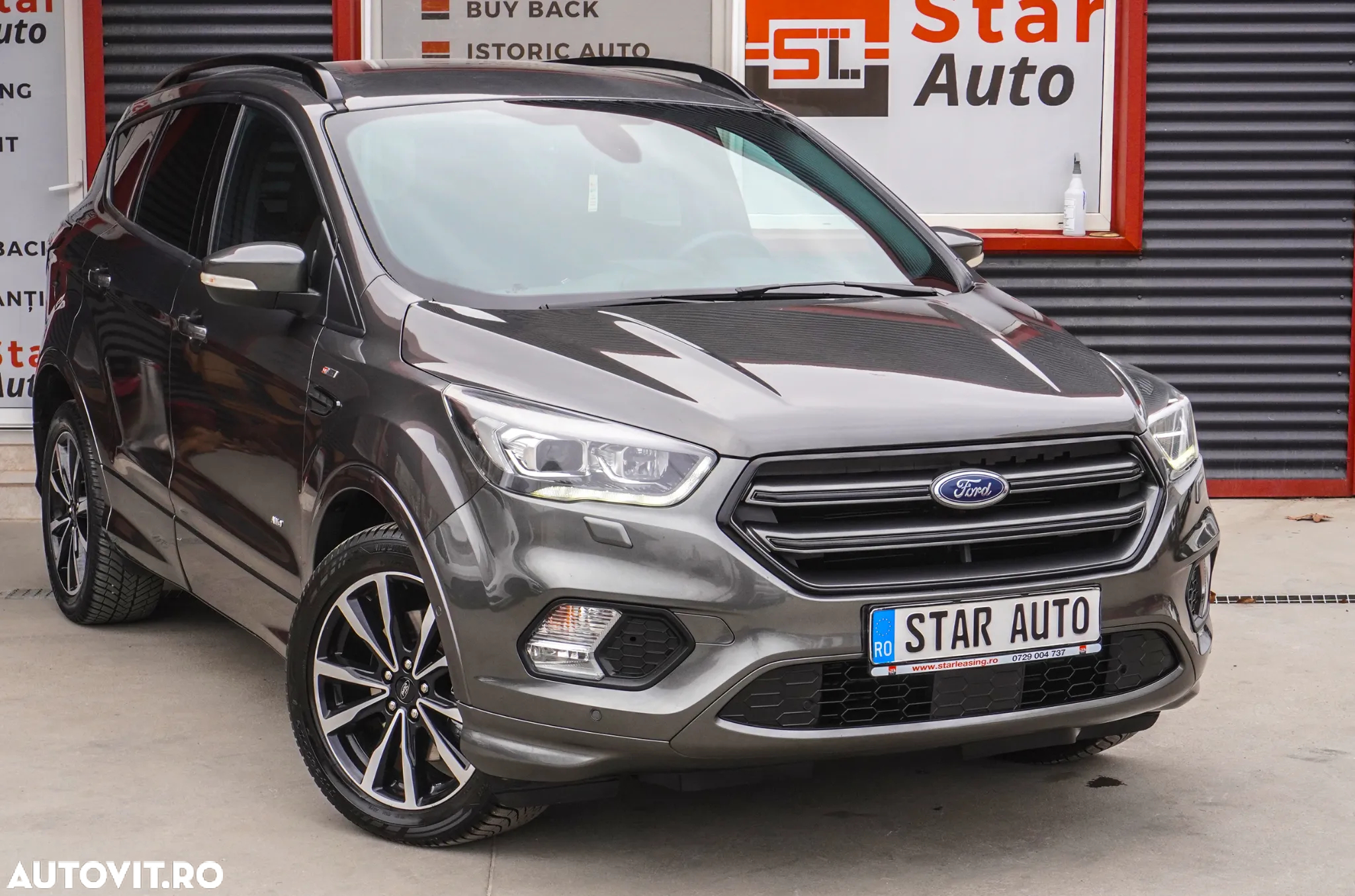 Ford Kuga 2.0 TDCi 4WD Powershift ST-Line - 4