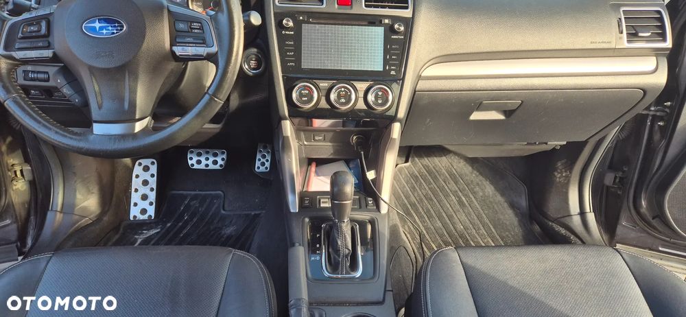 Subaru Forester 2.0XT Platinum Lineartronic - 13