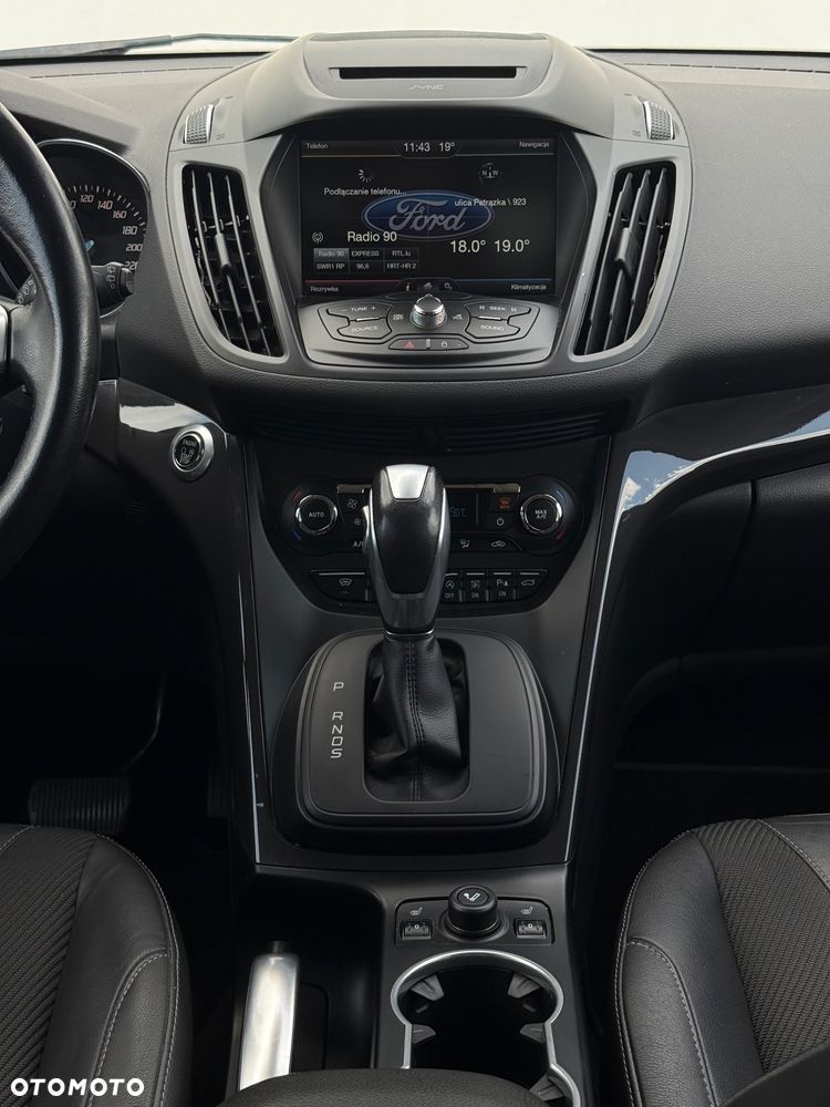Ford Kuga 2.0 TDCi 4x4 Titanium - 19