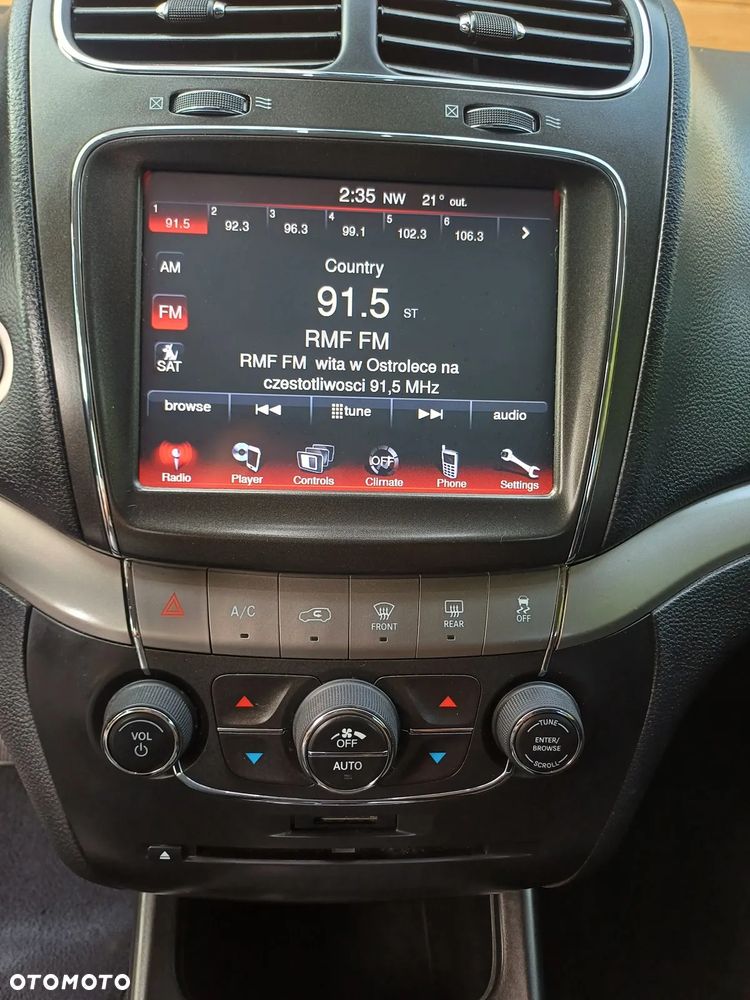 Dodge Journey - 12