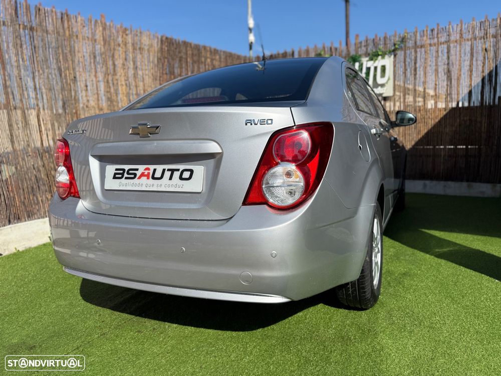 Chevrolet Aveo 1.3 VCDi LTZ - 10