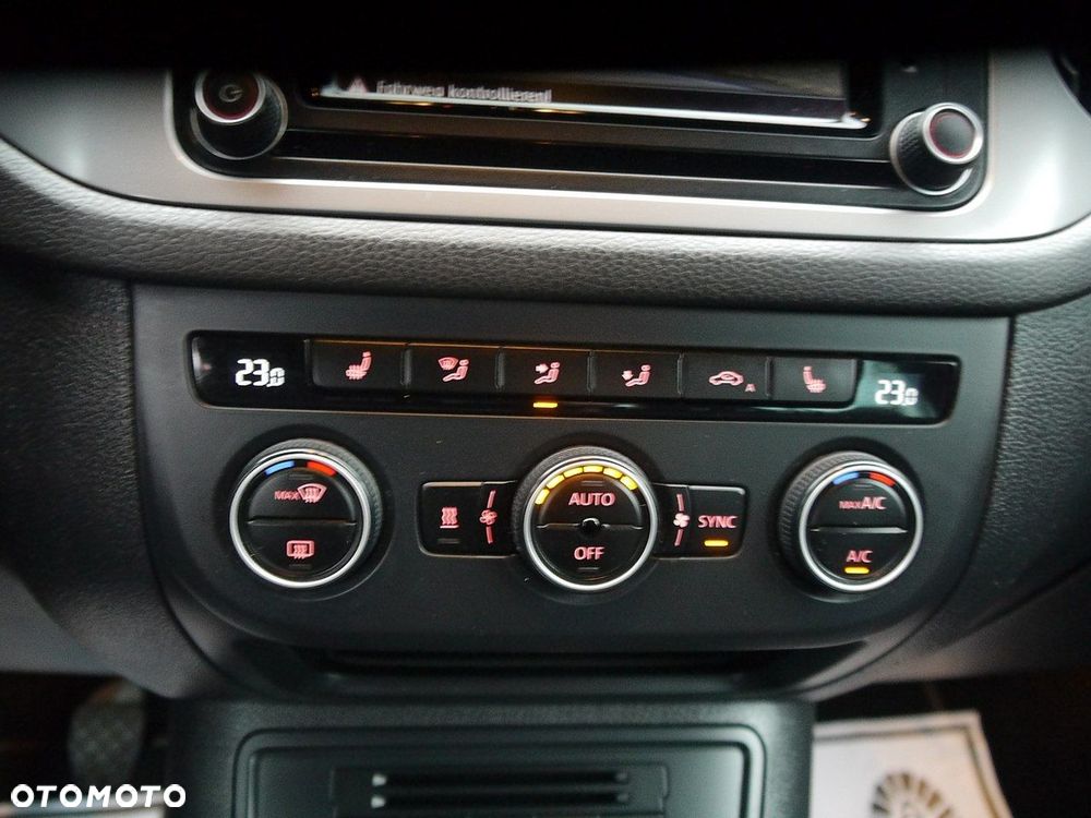 Volkswagen Tiguan 1.4 TSI BlueMotion Technology Lounge Sport & Style - 23