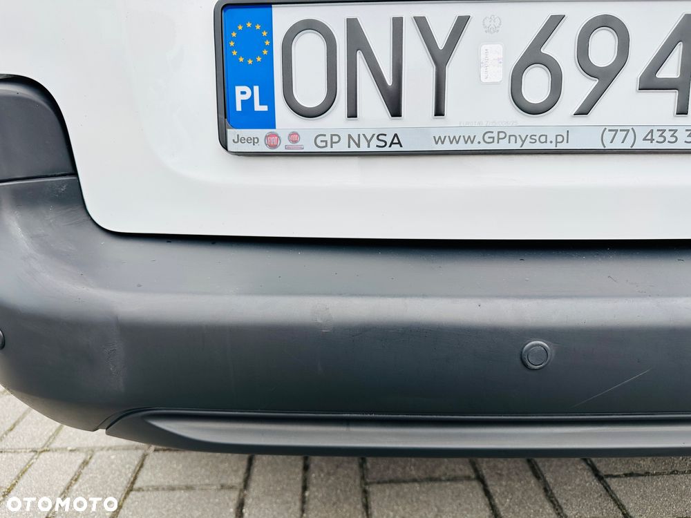 Toyota Proace City 1.5 D-4D  2,3t Active - 11