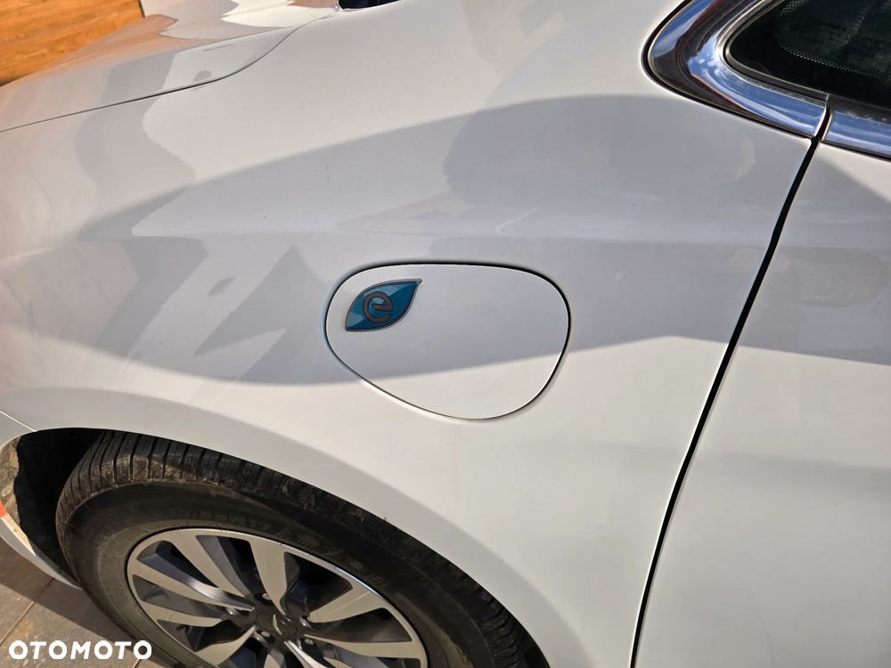 Chrysler Pacifica - 14