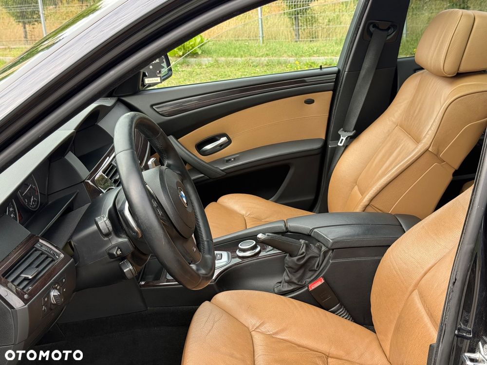 BMW Seria 5 530d Sport-Aut Edition Exclusive - 26