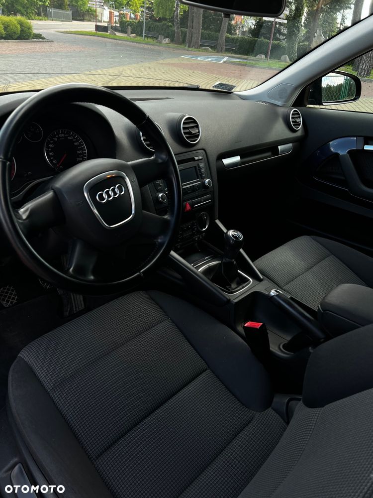Audi A3 3-drzwiowe 1.6 Ambiente - 5
