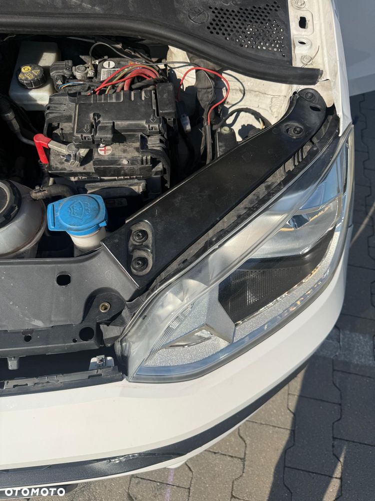 Volkswagen up! 1.0 Beats - 14