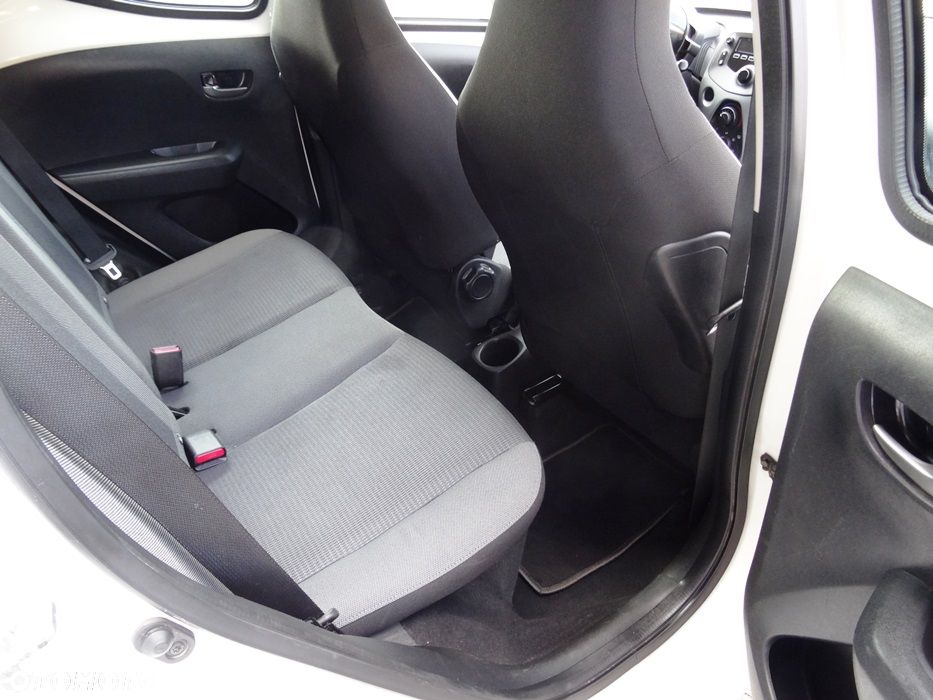 Toyota Aygo 1.0 VVT-i Black Edition - 13