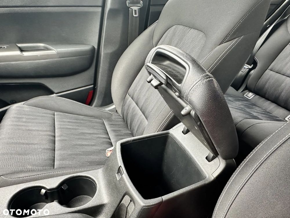 Kia Sportage 1.6 GDI M 2WD - 34