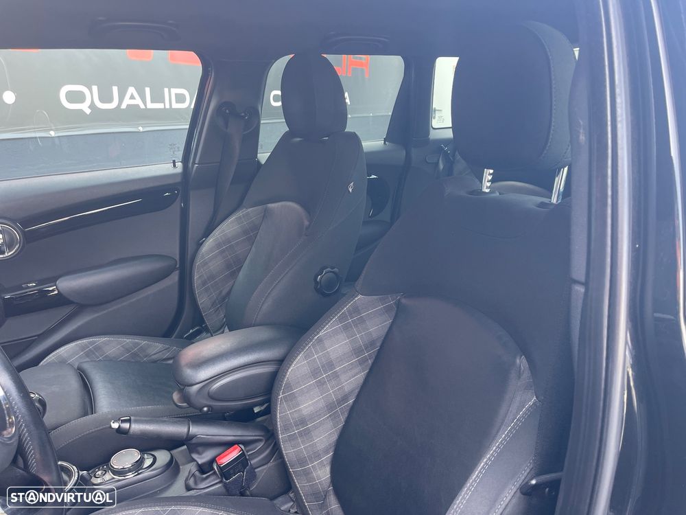 MINI 5 Portas Cooper D - 8