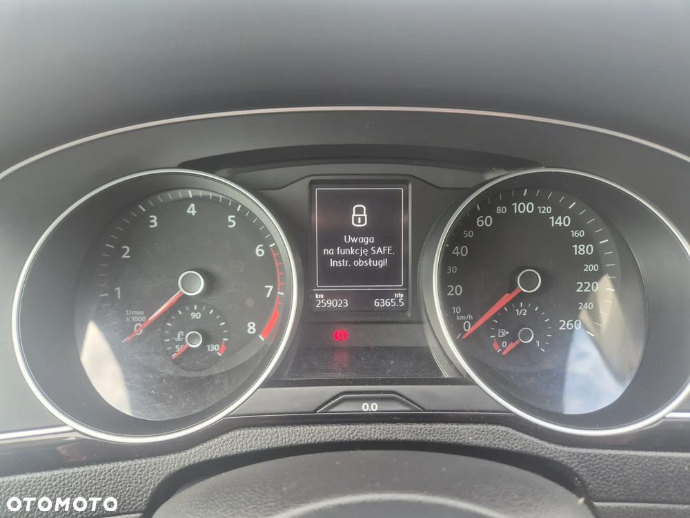 Volkswagen Passat 1.8 TSI BMT Comfortline DSG - 20