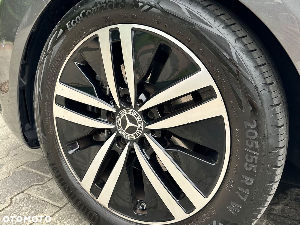 Mercedes-Benz Klasa A 180 Progressive 7G-DCT - 8