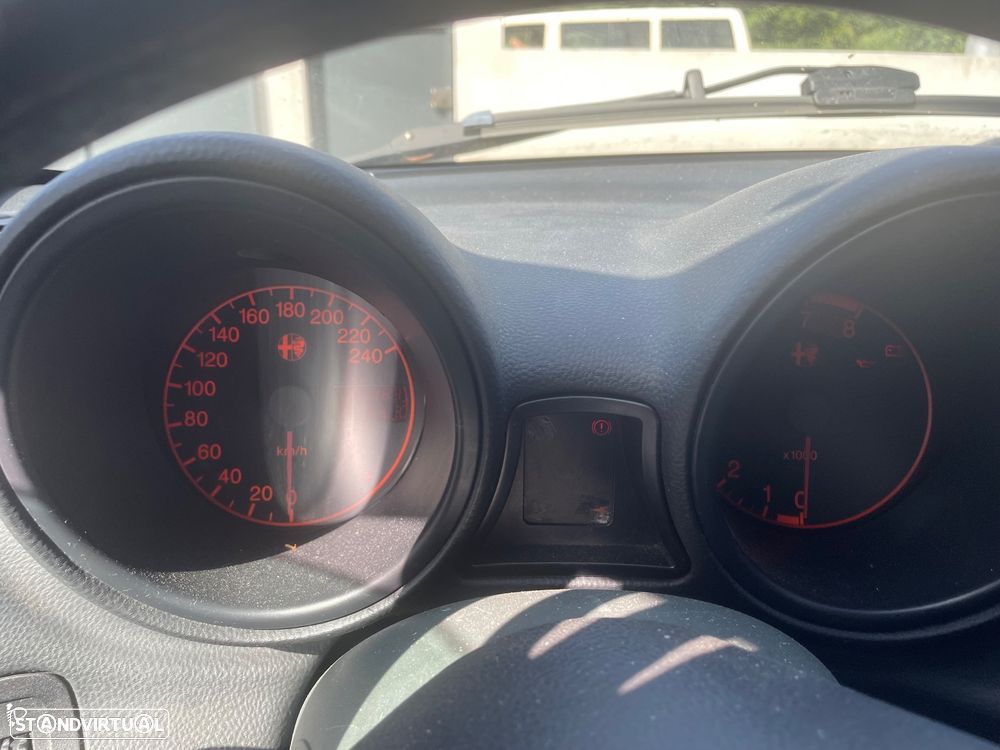 Alfa Romeo 156 1.6 TS - 9