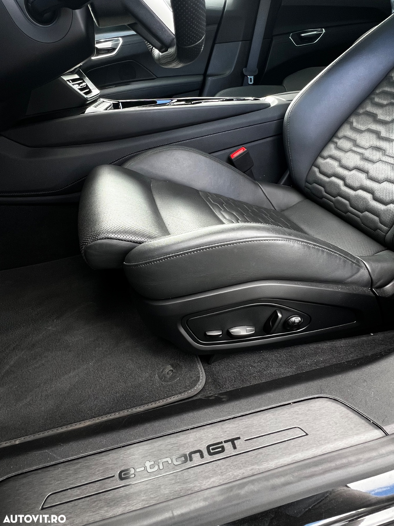 Audi e-tron - 20