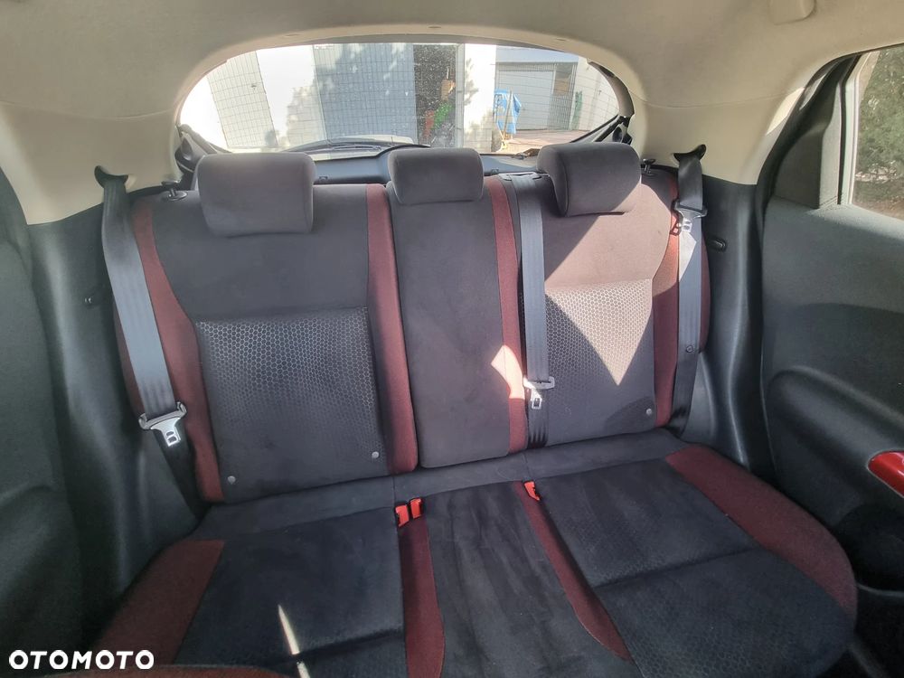 Nissan Juke - 28
