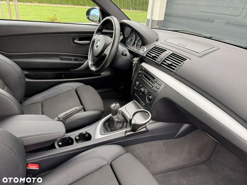 BMW Seria 1 118d DPF Edition Sport - 27