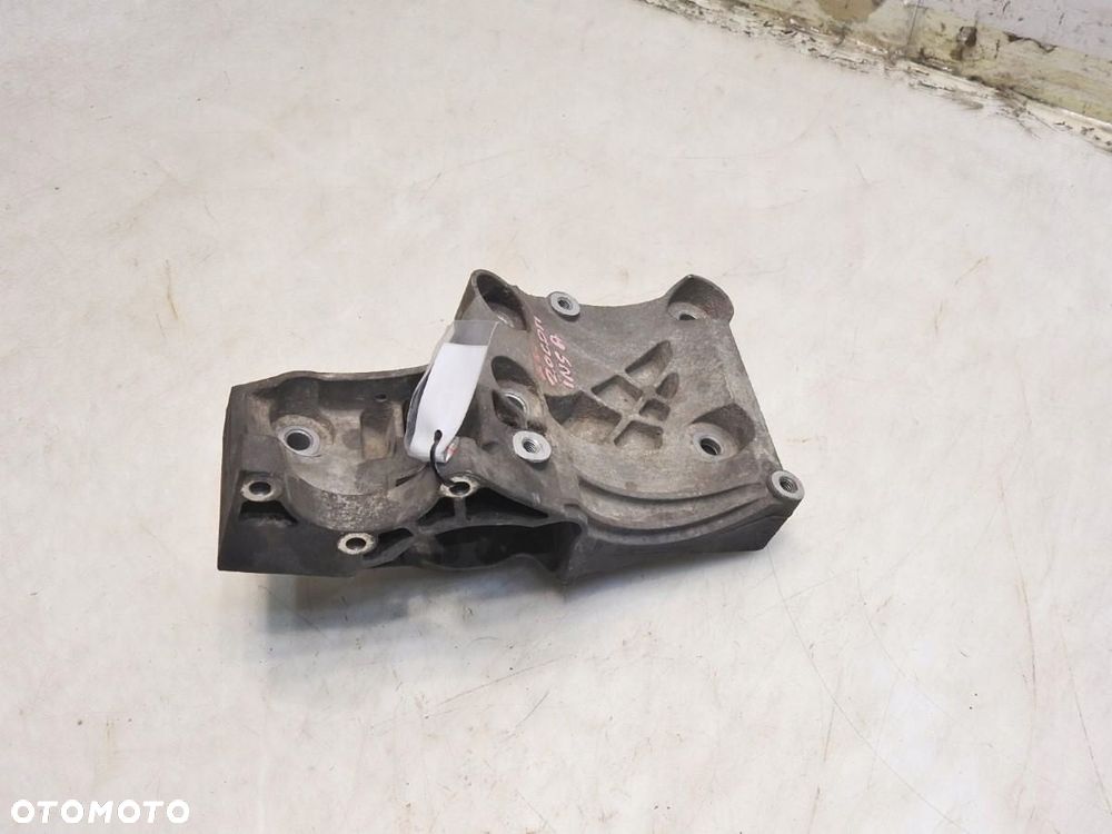 ŁAPA PODSTAWA ALTERNATORA OPEL INSIGNIA A 2.0 CDTI 55562863 - 4