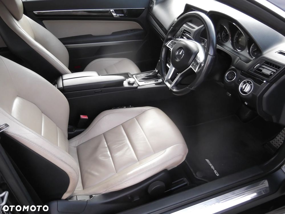 Mercedes-Benz Klasa E - 11