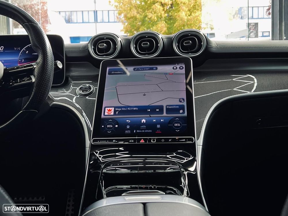 Mercedes-Benz C 300 d AMG Line - 28