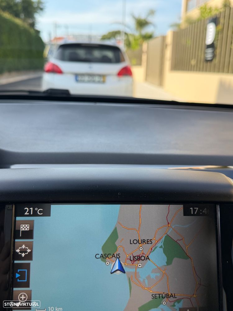 Peugeot 2008 1.2 PureTech Style - 2