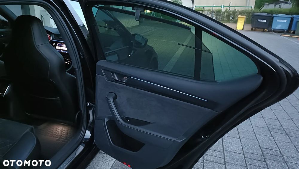 Skoda Superb 2.0 TSI 4x4 Sportline DSG - 10