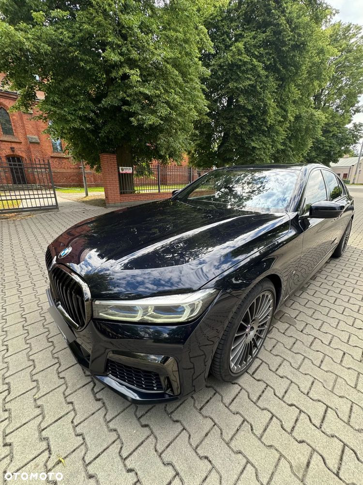 BMW Seria 7 750i xDrive - 4