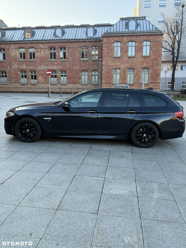 BMW Seria 5 520d xDrive - 9