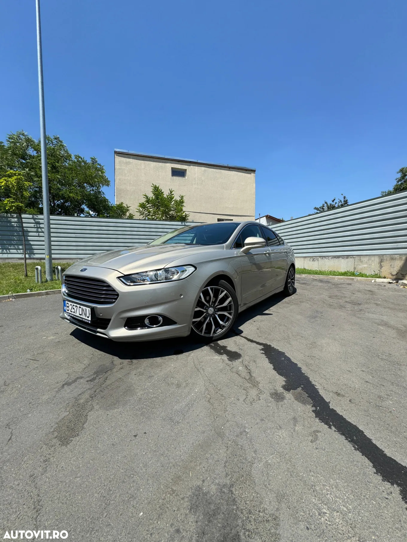Ford Mondeo 1.5 TDCi ECOnetic Start-Stopp Trend - 2