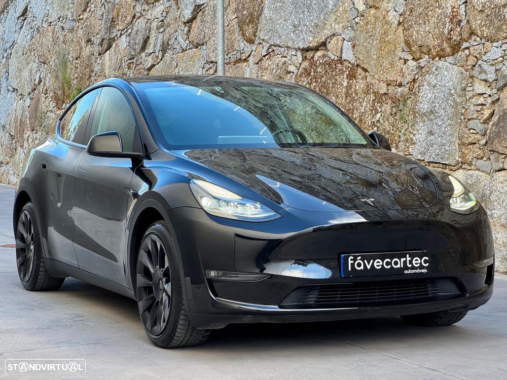 Tesla Model Y Long Range Tração Integral - 17