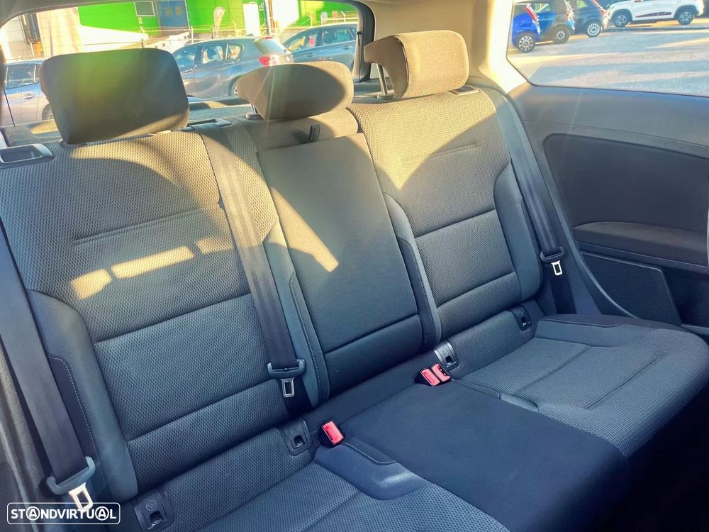 VW Golf 1.2 TSI BlueMotion Trendline - 8