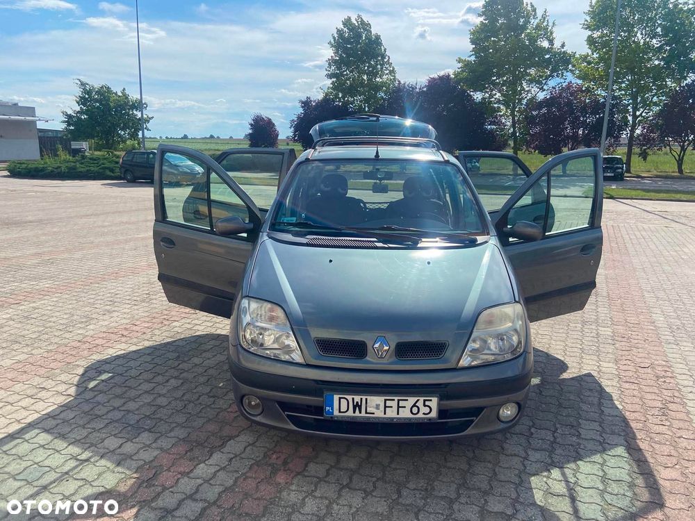 Renault Scenic 1.6 16V Authentique - 6
