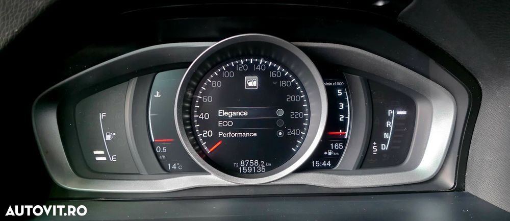 Volvo S60 D3 Geartronic Momentum - 23