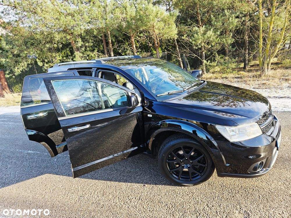 Dodge Journey 2.7 V6 R/T - 12