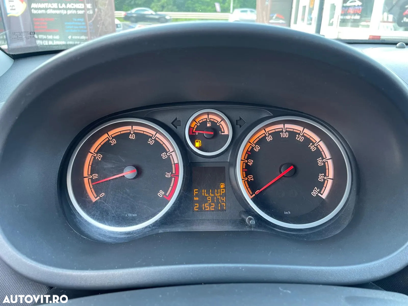 Opel Corsa 1.2 Essentia - 8