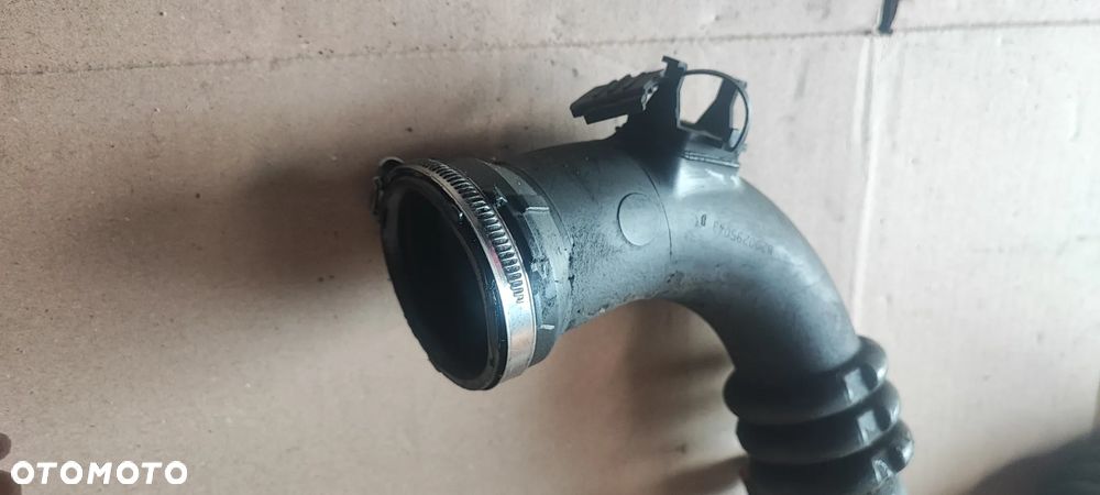 RURA WĄŻ PRZEWÓD INTERCOOLERA LAGUNA II 2.0 TURBO 8200295043 RURA WĄŻ PRZEWÓD INTERCOOLERA LAGUNA II 2.0 TURBO 8200295043 - 3