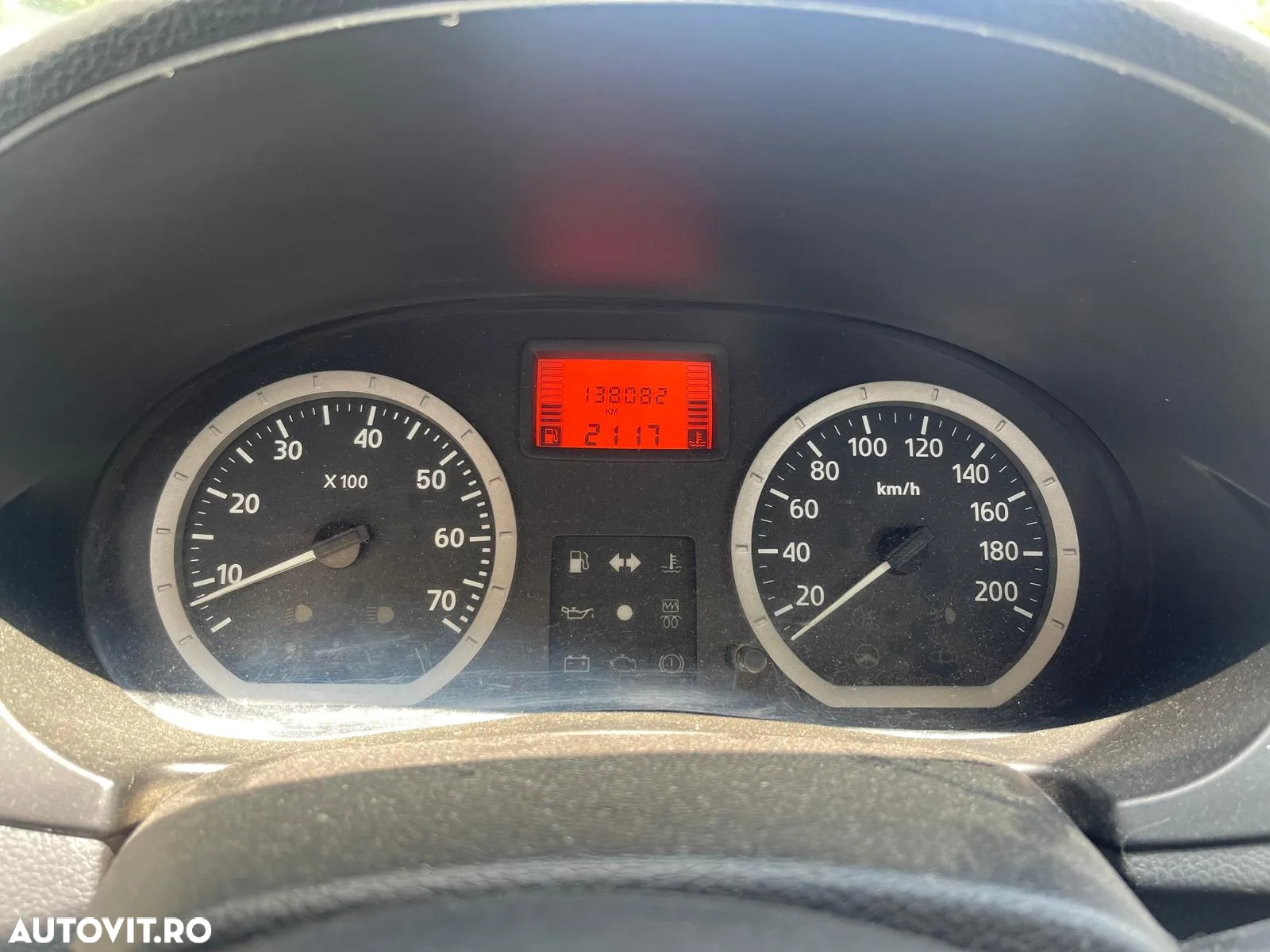 Dacia Logan 1.4 MPI Laureate - 5