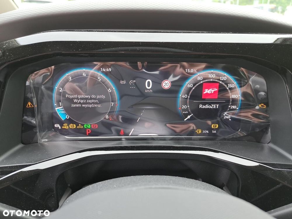 Volkswagen Multivan - 14