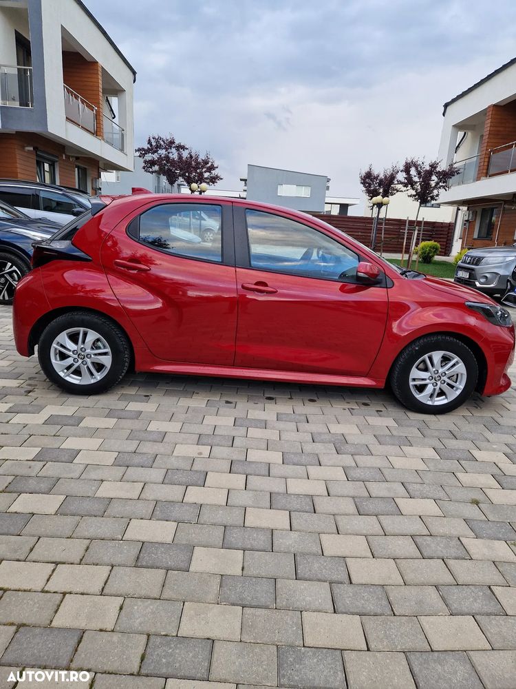 Toyota Yaris 1.5 VVT-i HSD Dynamic - 3