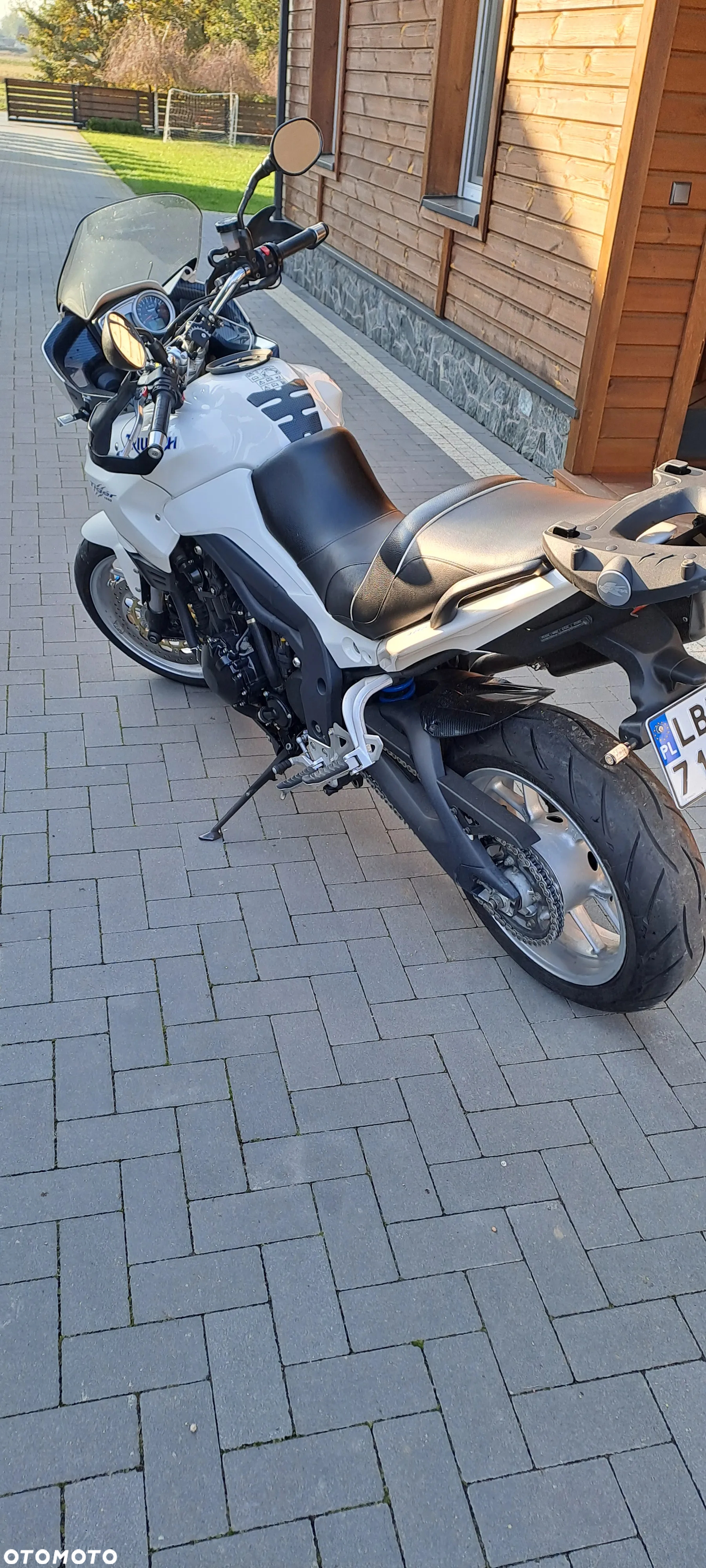 Triumph Tiger - 3