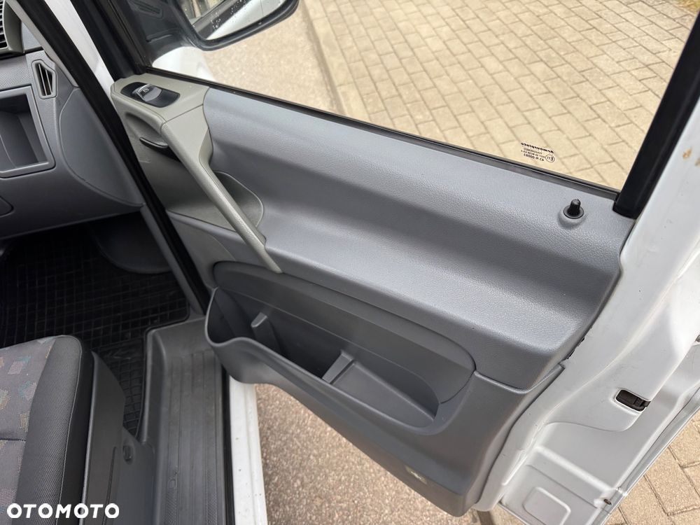 Mercedes-Benz Vito - 35