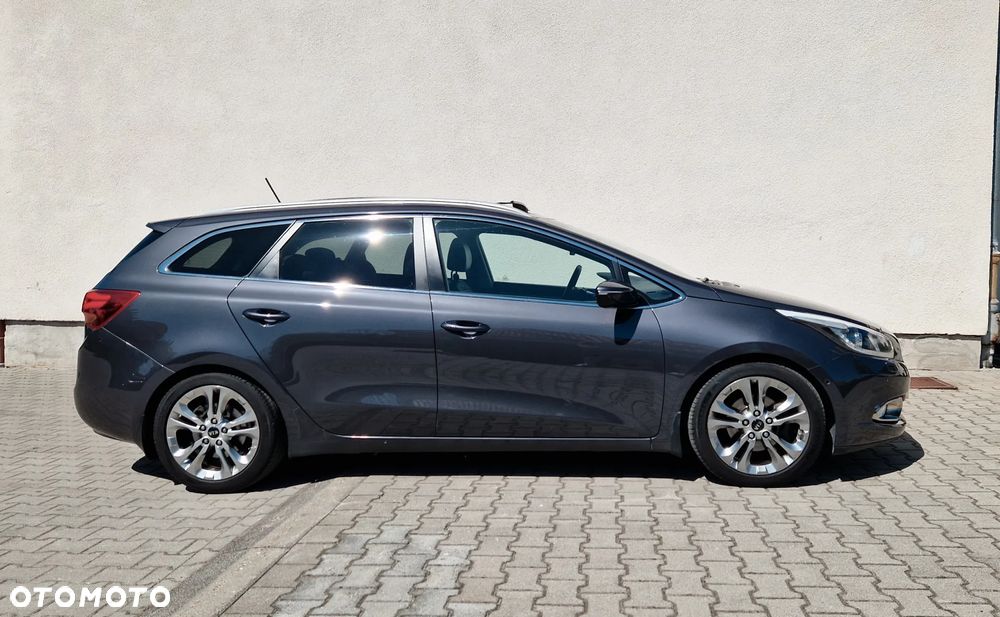 Kia Ceed 1.6 GDI XL DCT - 1