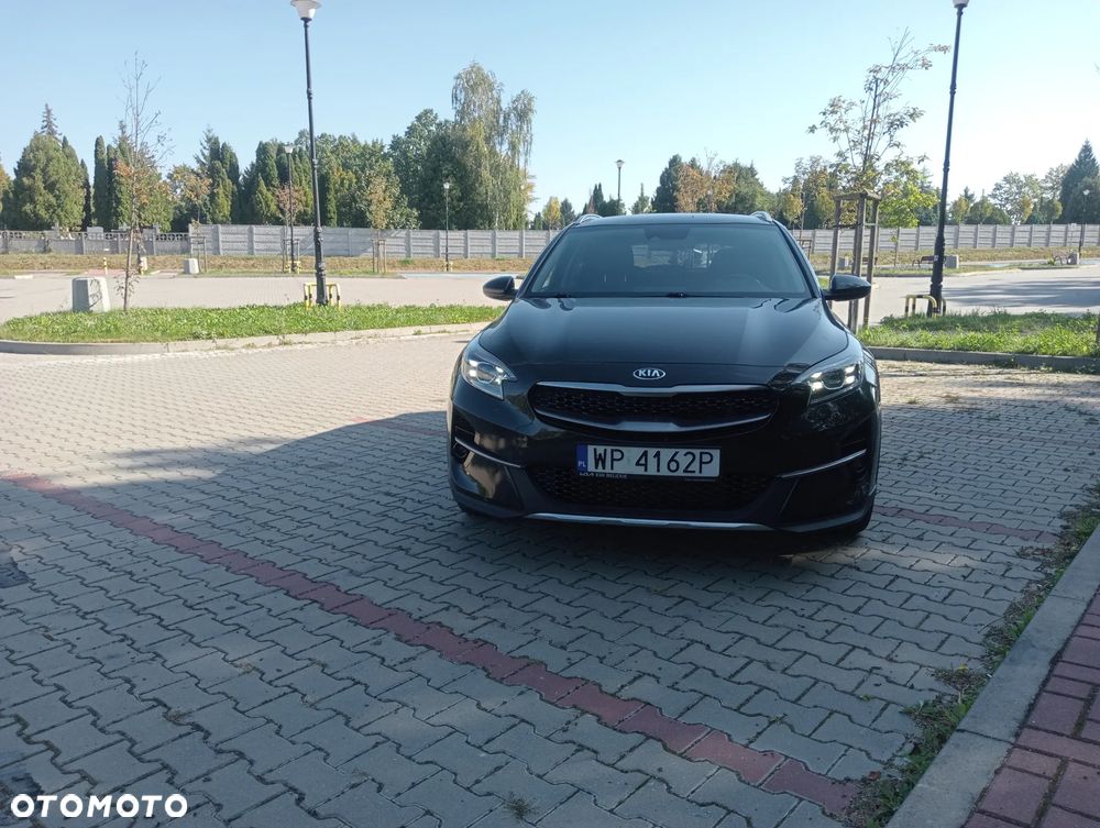 Kia XCeed 1.5 T-GDI M - 14